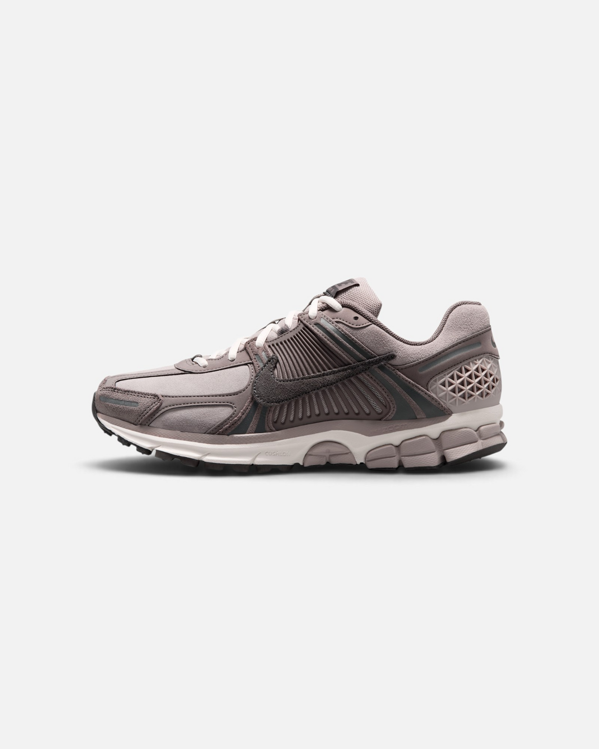 NIKE ZOOM VOMERO 5 CAVE STONE