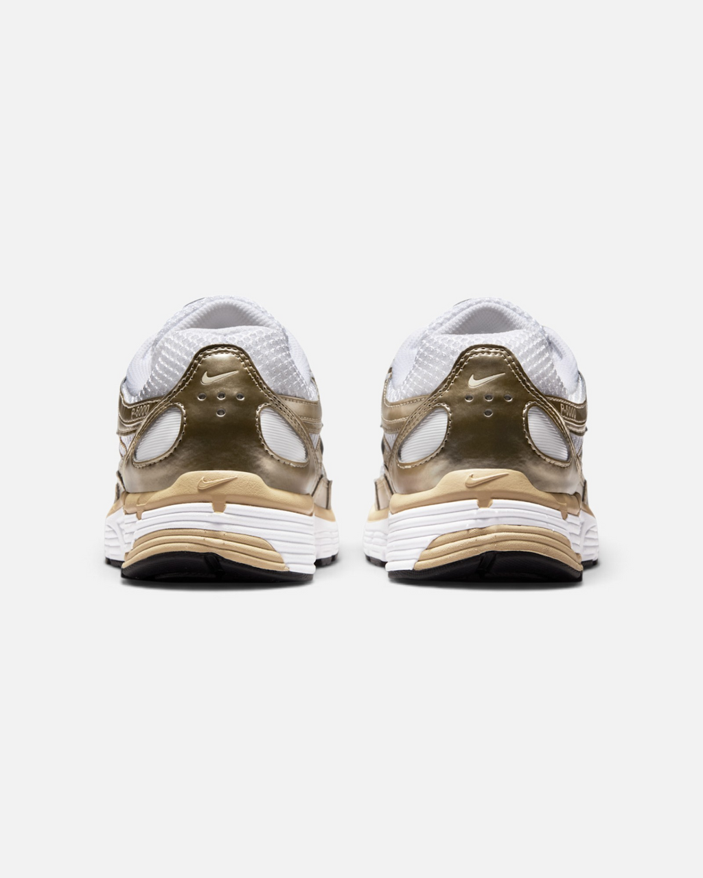 NIKE P-6000 METALLIC GOLD