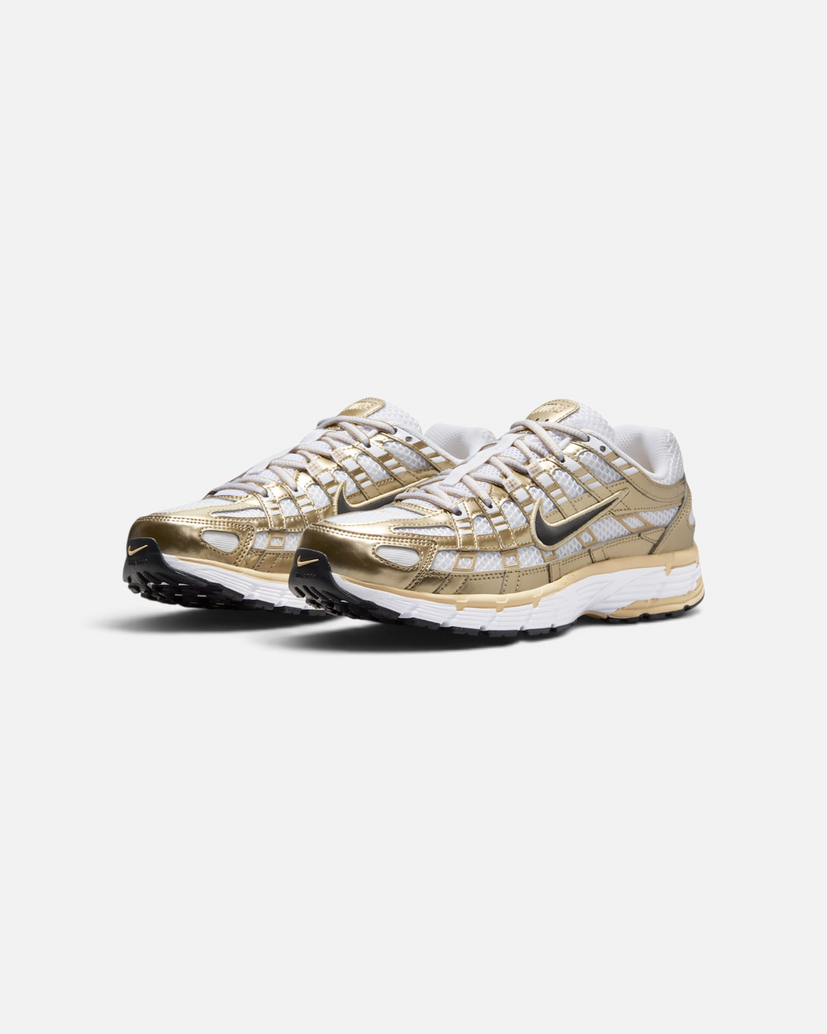 NIKE P-6000 METALLIC GOLD