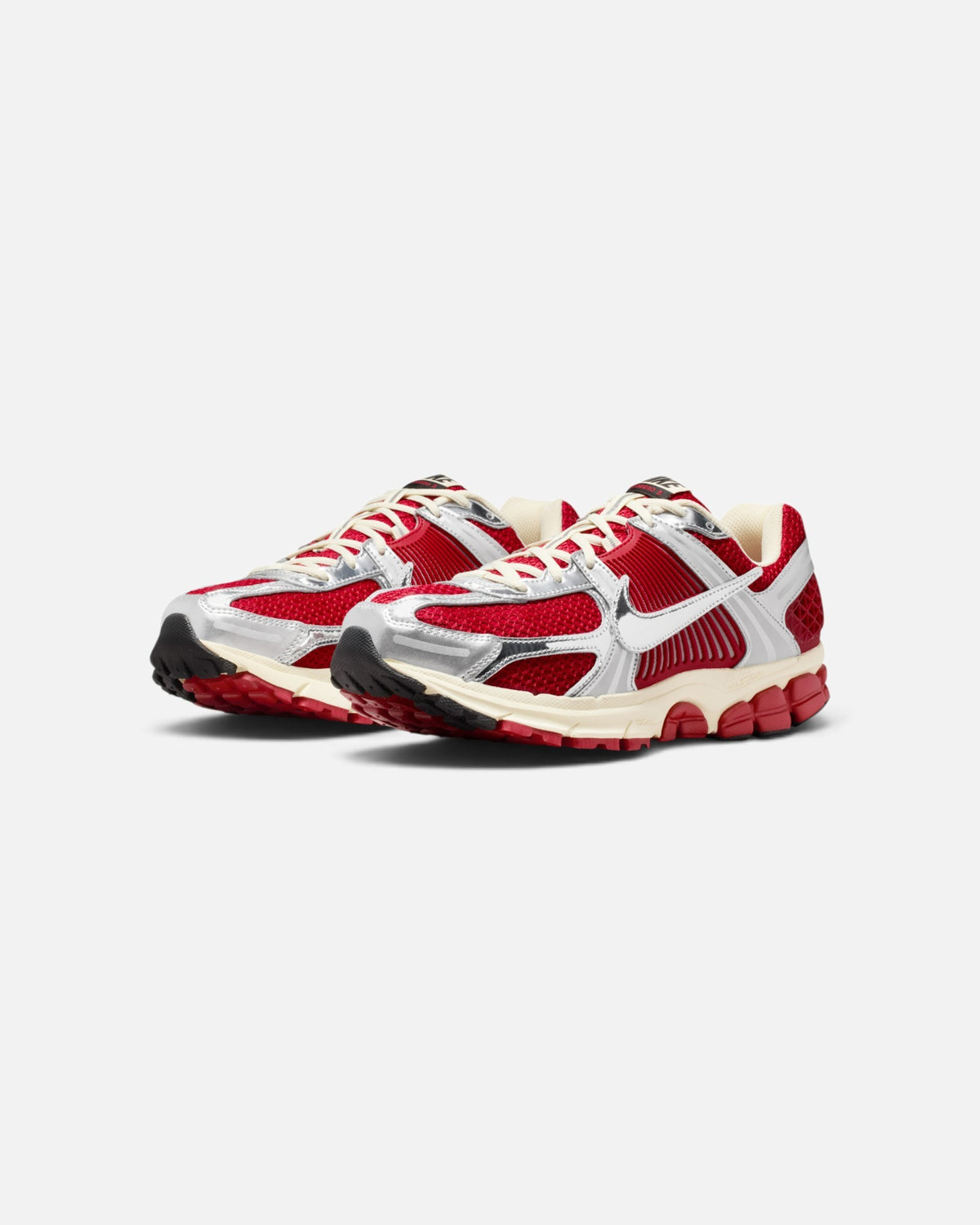 NIKE ZOOM VOMERO 5 GYM RED