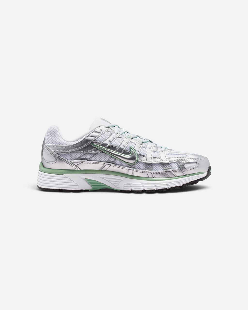 NIKE P-6000 METALLIC SILVER