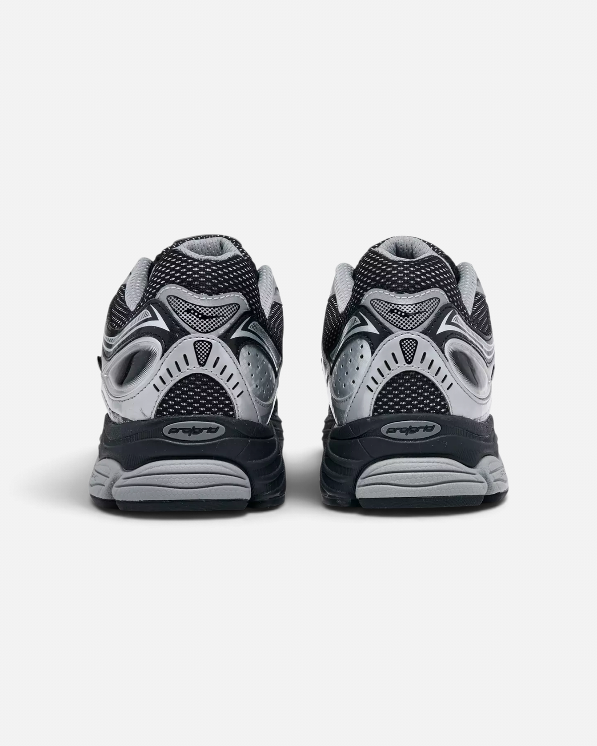 SAUCONY PROGRID OMNI 9 CASUAL BLACK GREY